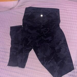 Camo Lululemon leggings
